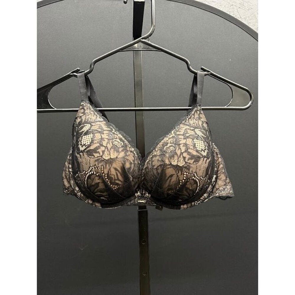 Victoria's Secret Black Lace Nude Plunge Bra